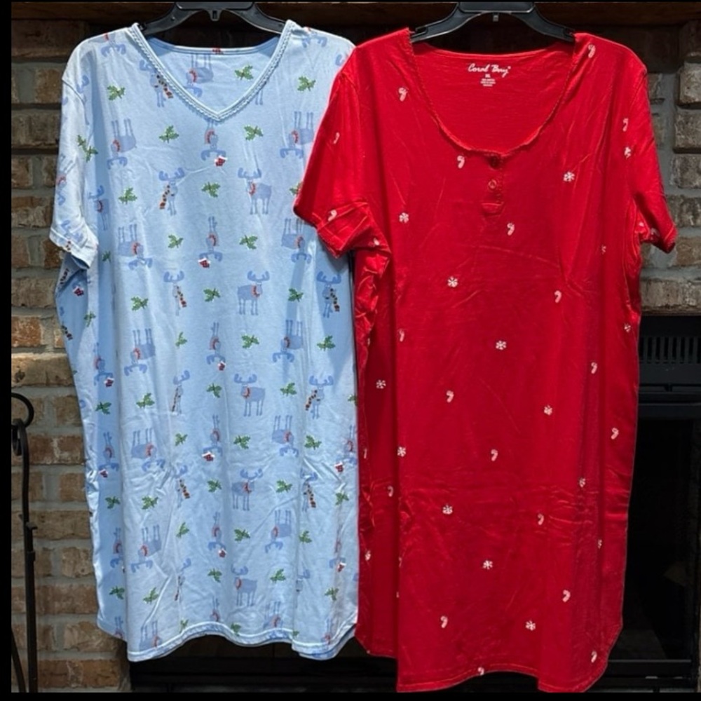 Set of 2 holiday women’s nightgowns